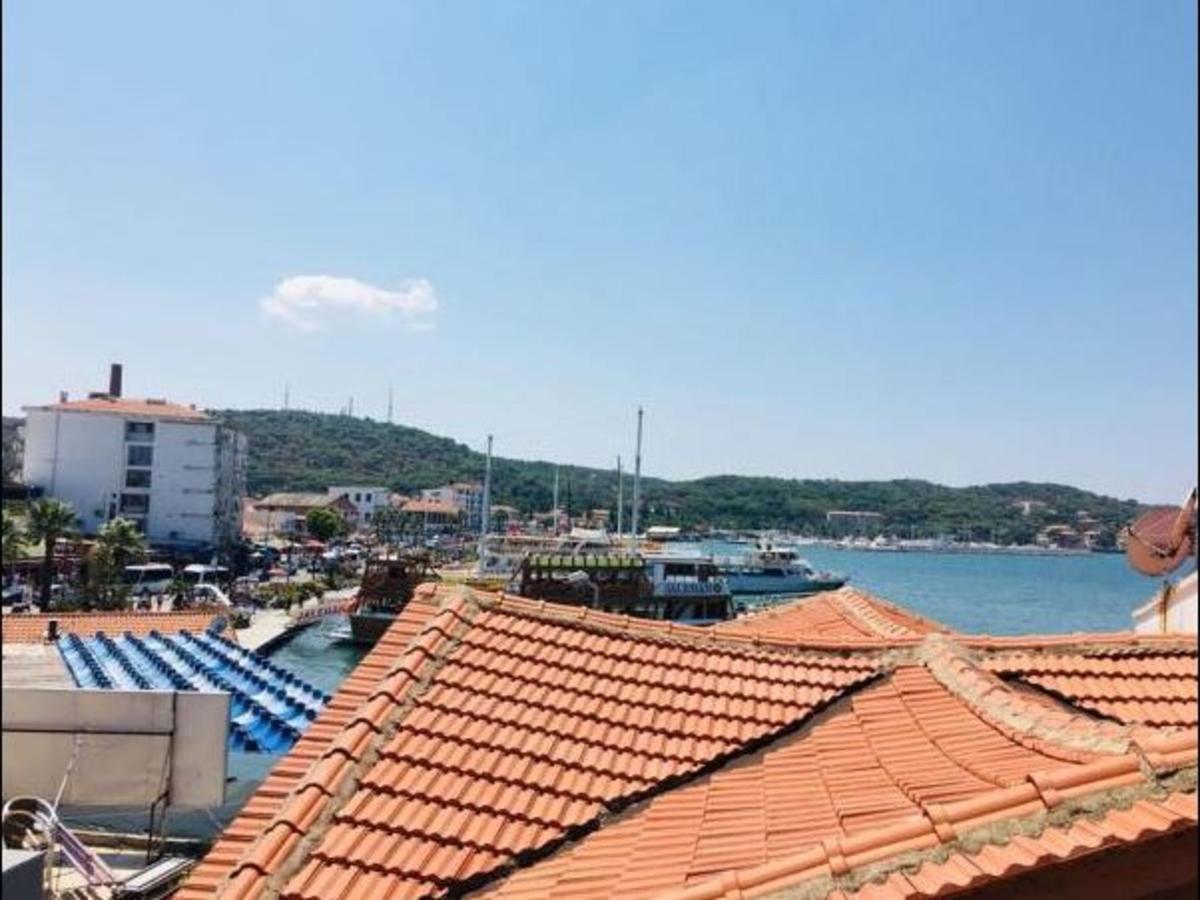 Aziz Arslan Hotel Ayvalik Bagian luar foto